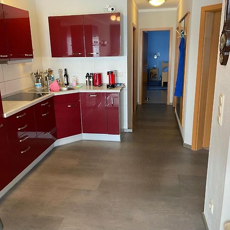 Schoenes Appartment Mit Fernblick Glowe Esterno foto