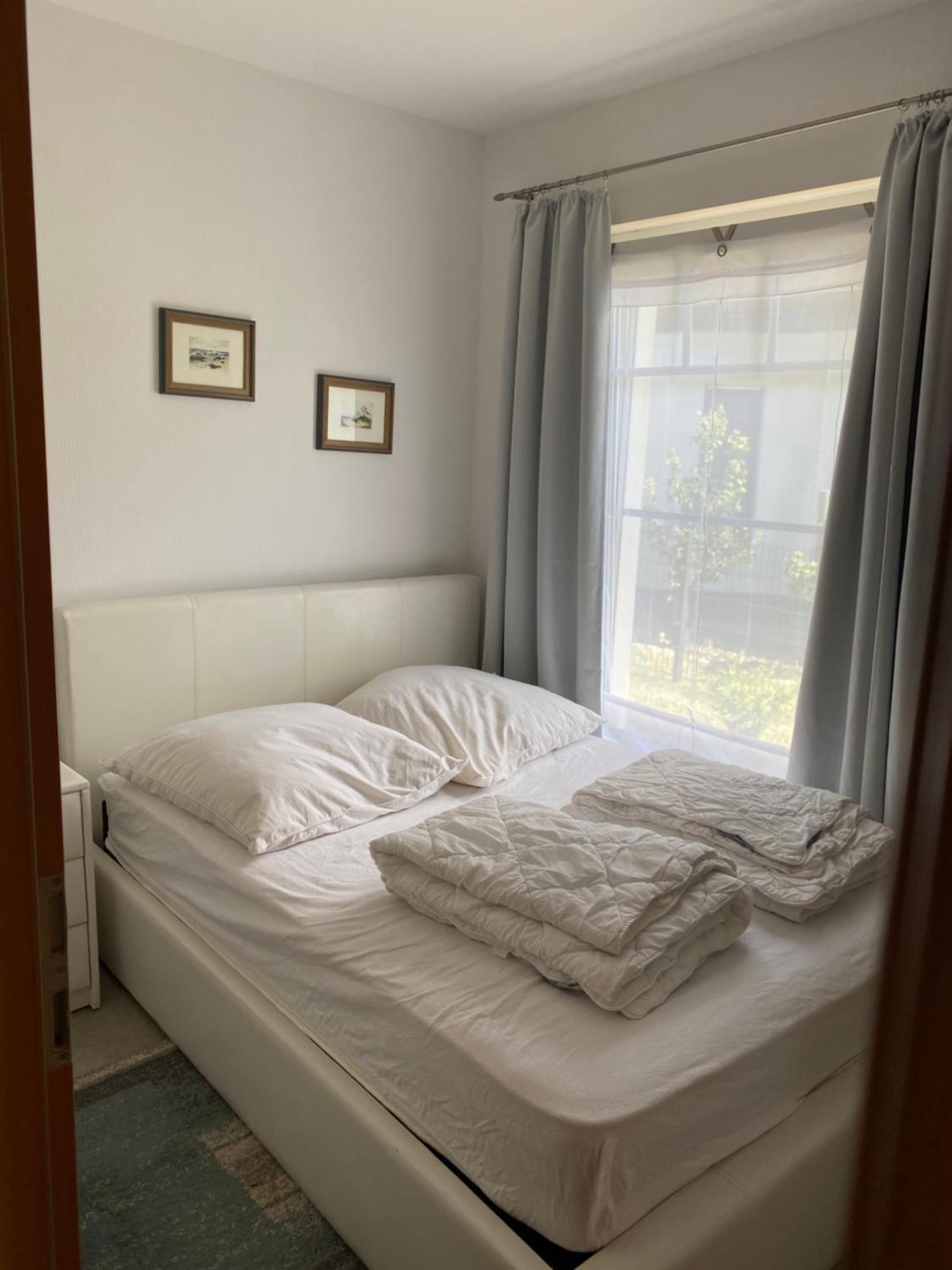 Schoenes Appartment Mit Fernblick Glowe Esterno foto